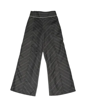 koto-main-display-back